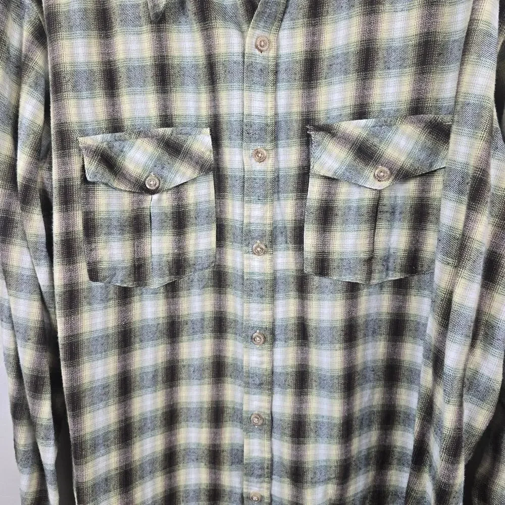 Flyshacker Plaid Flannel Shirt Men’s Large Grunge Outdoorsy Cozy Layering XL